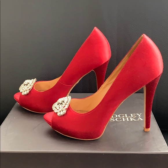 Badgley Mischka - Picture 5 of 6